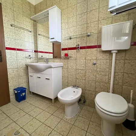 Guest house Vuksan 3*
