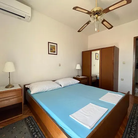 Vuksan Guest house