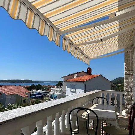Vuksan Guest house Rab Town