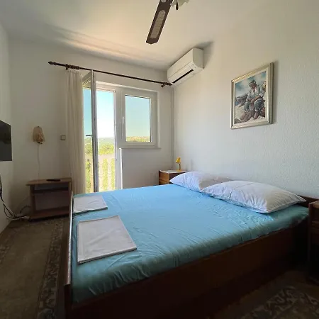 Vuksan Guest house