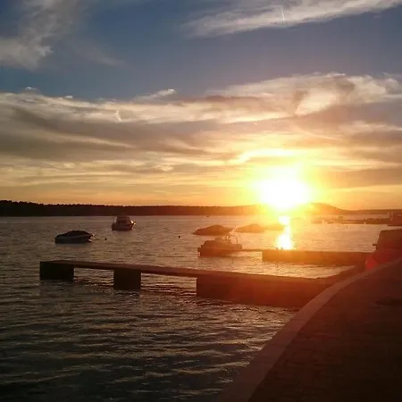 Vuksan 3* Rab Town
