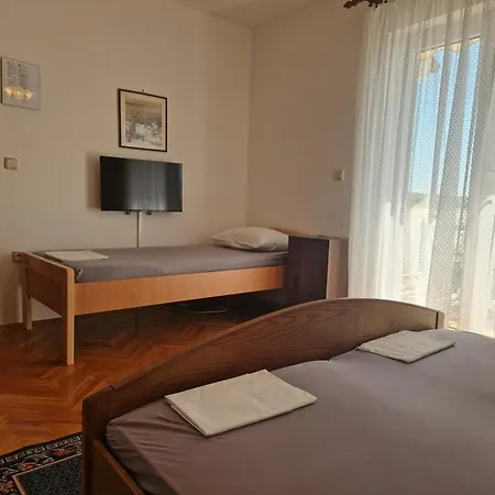 Πανσιόν Vuksan