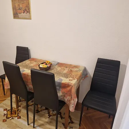 Guest house Vuksan Rab Town