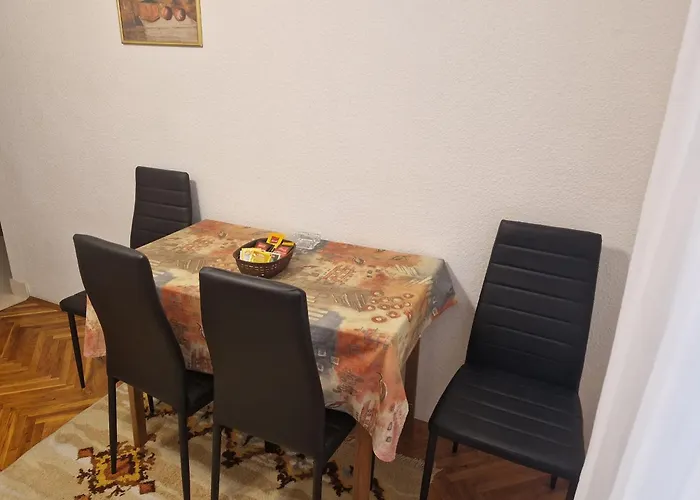 Pensionat Vuksan Rab Town