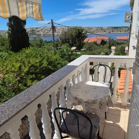 ゲストハウス Vuksan